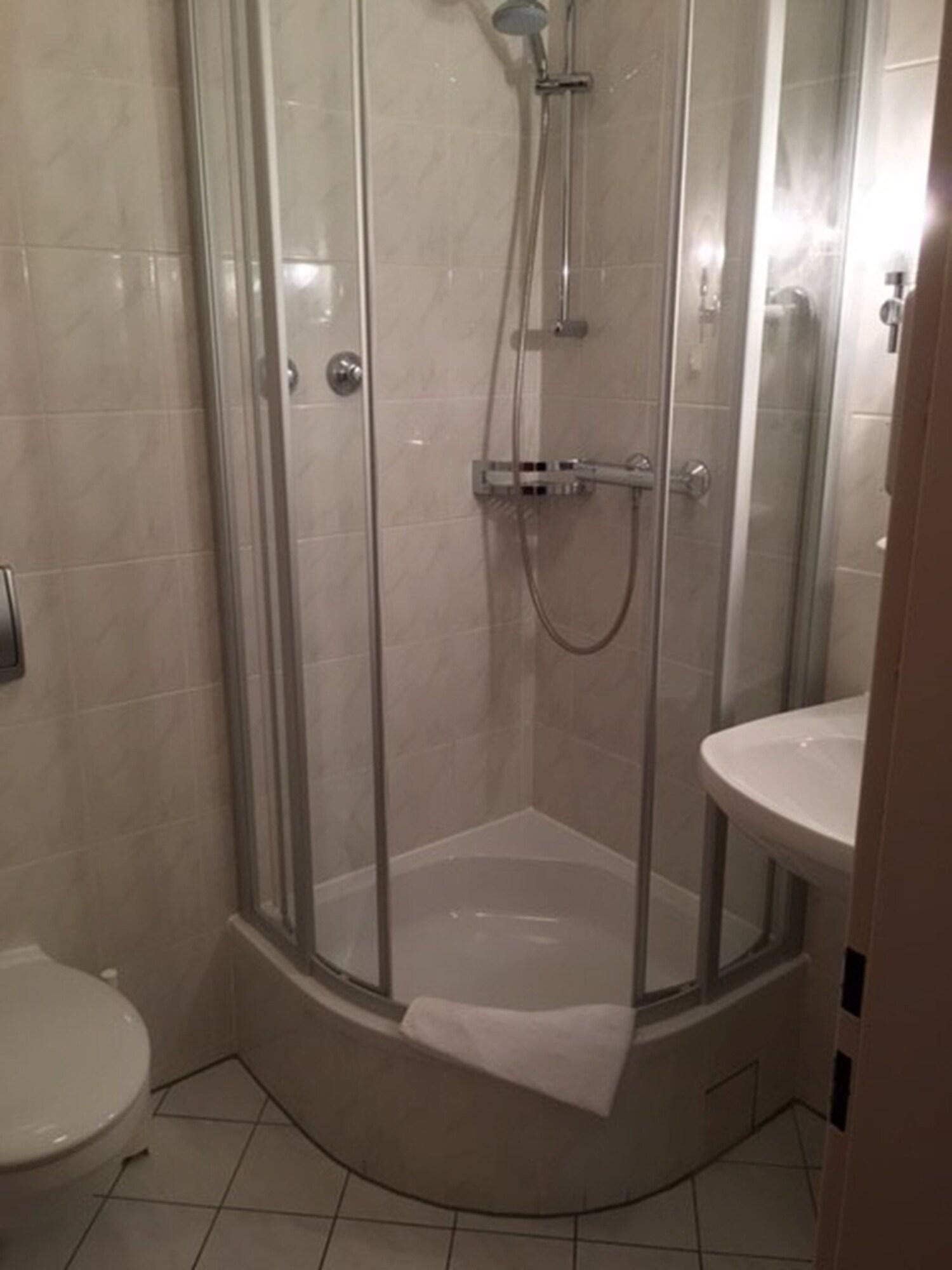 Hotel Benn Берлин Экстерьер фото