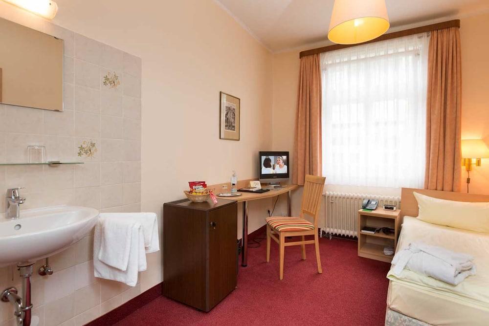 Hotel Benn Берлин Экстерьер фото