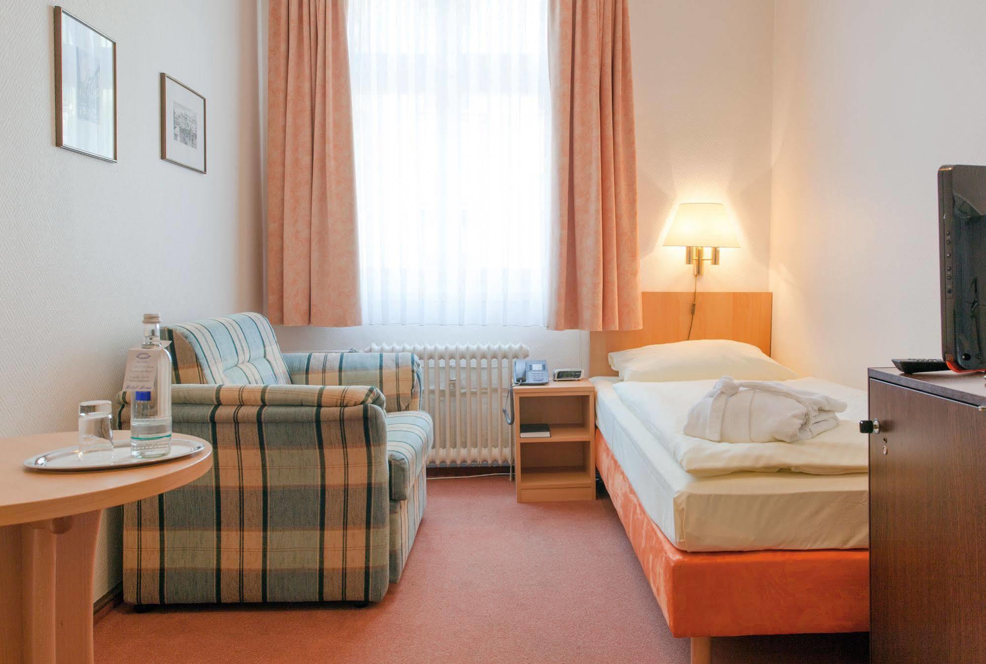 Hotel Benn Берлин Экстерьер фото